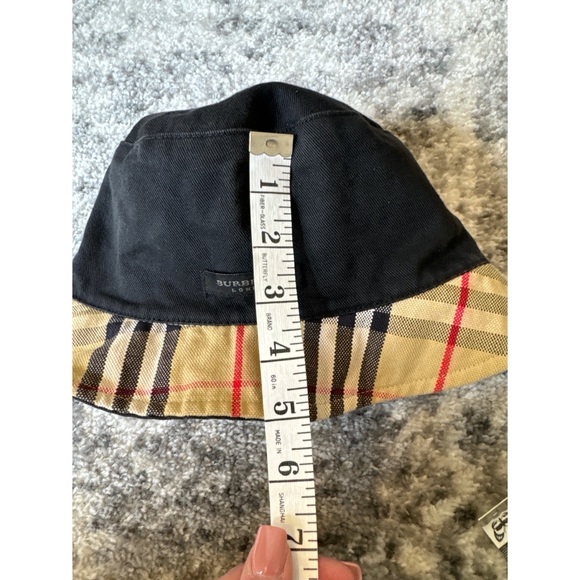 Burberry Reversible Denim Nova Check Bucket Hat Unisex One Size - Picture 4 of 4